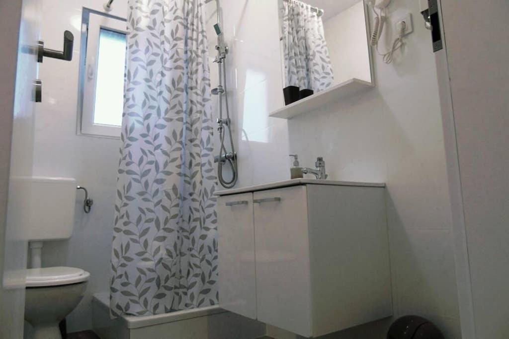 Apartman Greta Sukošan Zewnętrze zdjęcie