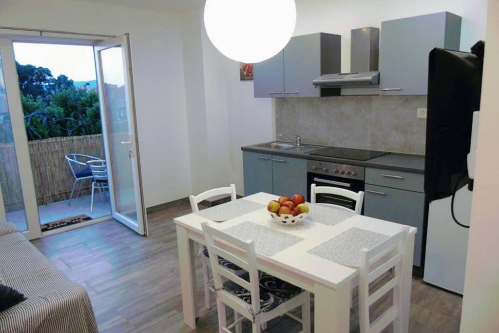 Apartman Greta Sukošan Zewnętrze zdjęcie