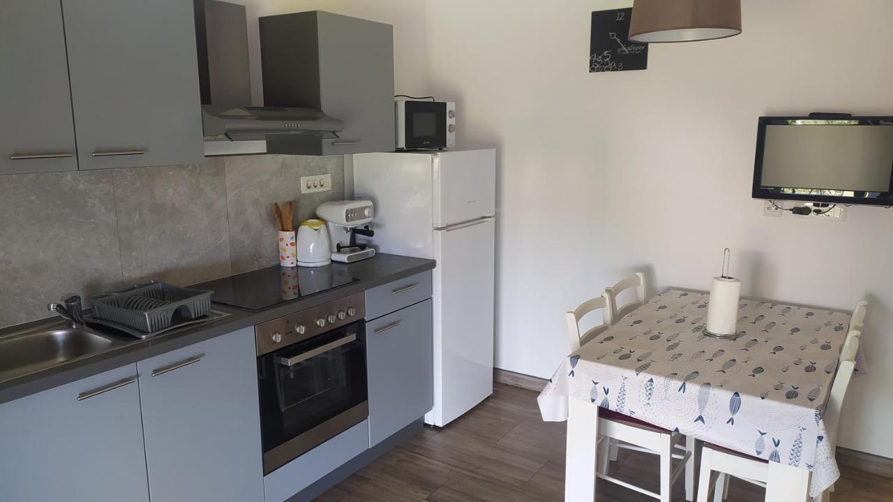 Apartman Greta Sukošan Zewnętrze zdjęcie